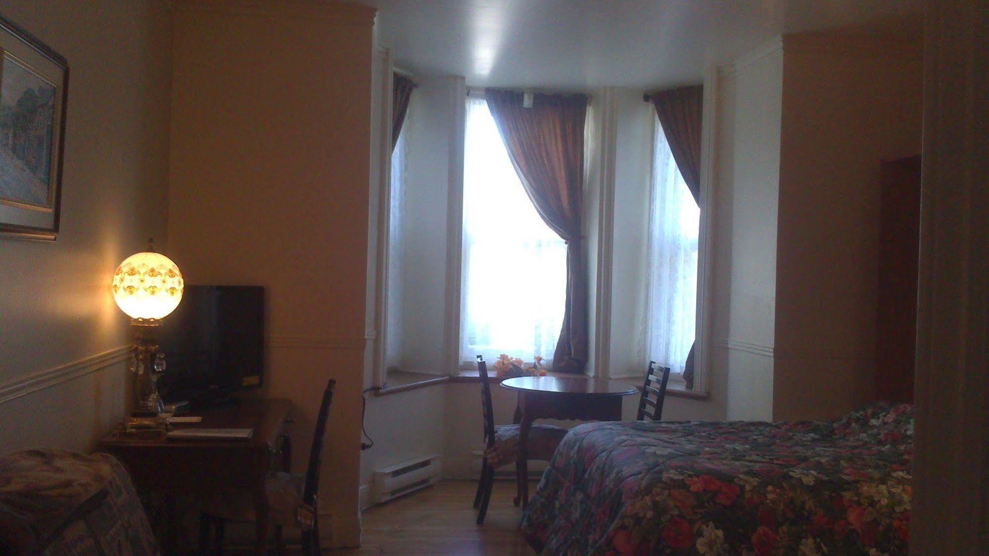 B&B Manoir Mon Calme Québec Esterno foto